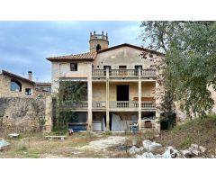 Villa de Lujo en Venta en Flaçà, Girona