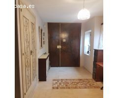 Casa independiente con preciosa parcela arbolada