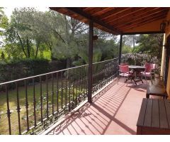 Casa independiente con preciosa parcela arbolada
