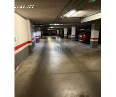 PLAZA DE parking para coche pequeño