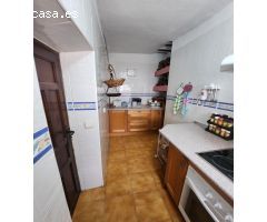 Casa para reformar con gran parcela