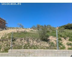 Parcela de 613 m2