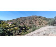 APERO con 1500 m2 de parcela