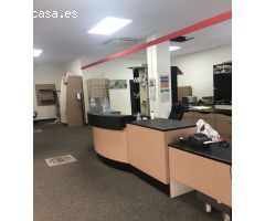 HERMOSO Y AMPLIO LOCAL COMERCIAL.