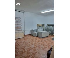 HERMOSO Y AMPLIO LOCAL COMERCIAL.