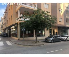 HERMOSO Y AMPLIO LOCAL COMERCIAL.