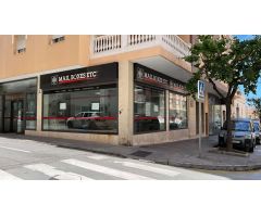 HERMOSO Y AMPLIO LOCAL COMERCIAL.