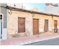 Casa de pueblo para rehabilitar o construir edificio o vivienda unifamiliar