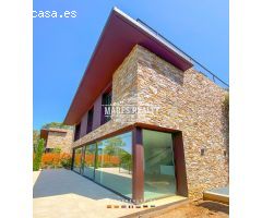 Villa de Lujo en Venta en Begur, Girona
