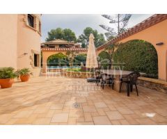 Villa de Lujo en Venta en Lloret de Mar, Girona