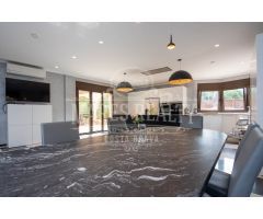 Villa de Lujo en Venta en Lloret de Mar, Girona