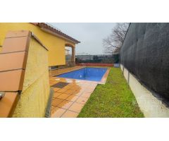 Chalet en Venta en lEscala, Girona