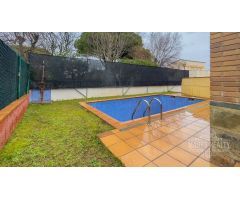 Chalet en Venta en lEscala, Girona
