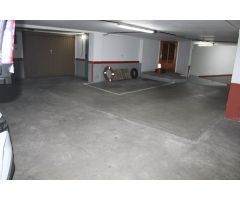 Garaje/Parking en Venta en Roses, Girona