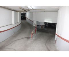 Garaje/Parking en Venta en Roses, Girona