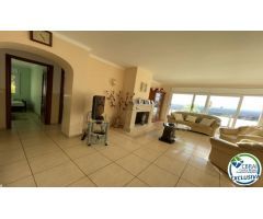 Chalet en Venta en Roses, Girona