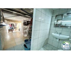 Chalet en Venta en Roses, Girona