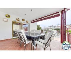 Chalet en Venta en Roses, Girona