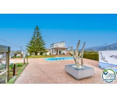 Chalet en Venta en Roses, Girona