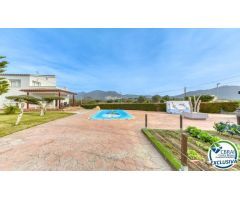 Chalet en Venta en Roses, Girona