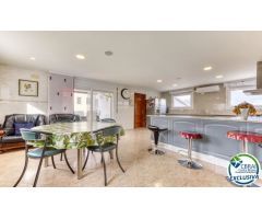 Chalet en Venta en Roses, Girona