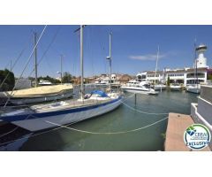 Chalet en Venta en Empuriabrava, Girona