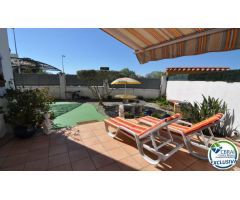 Chalet en Venta en Roses, Girona