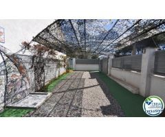 Chalet en Venta en Roses, Girona