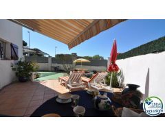 Chalet en Venta en Roses, Girona