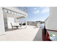 Chalet en Venta en Empuriabrava, Girona
