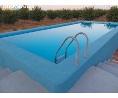 CHALET CON PISCINA, MAS TRES VIVIENDAS INDIVIDUALES , EN PARCELA DE 1966 M2