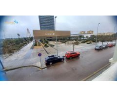 ENCANTADOR PISO DE 4 DORMITORIOS JUNTO AL PUENTE REAL