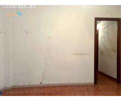 casa en antonio domnguez con sotano terraza y amplio trastero para reformar