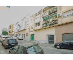 PISO DE TRES DORMITORIOS MUY ECONOMICO EN CALLE MARVAO, ESTACION DE RENFE