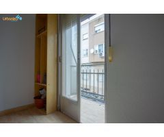 PISO DE TRES DORMITORIOS MUY ECONOMICO EN CALLE MARVAO, ESTACION DE RENFE