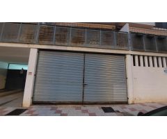 LOCAL COMERCIAL CON SOTANO