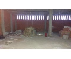 LOCAL COMERCIAL CON SOTANO
