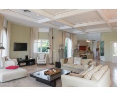 Villa de Lujo en Venta en Benalup-Casas Viejas, Cádiz