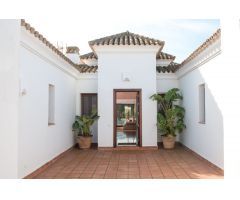 Villa de Lujo en Venta en Benalup-Casas Viejas, Cádiz
