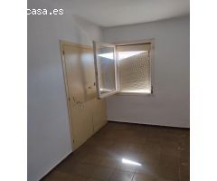 Piso en Venta en La Bisbal dEmpordà, Girona