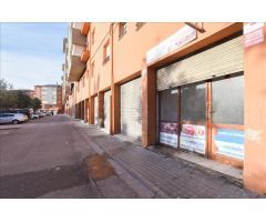 Local comercial en Venta en Banyoles, Girona
