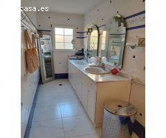 Chalet en Venta en Vidreres, Girona