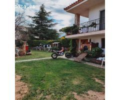 Chalet en Venta en Santa Cristina dAro, Girona