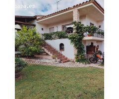 Chalet en Venta en Santa Cristina dAro, Girona