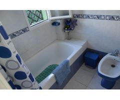Se vende adosado en Los Boliches, Fuengirola.