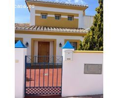 PRECIOSO CHALET EN VENTA EN CALAHONDA CON 3 HABITACIONES -PISCINA PRIVADA Y PARKING