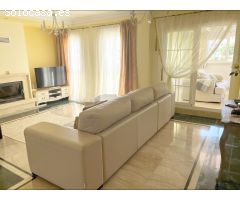 PRECIOSO CHALET EN VENTA EN CALAHONDA CON 3 HABITACIONES -PISCINA PRIVADA Y PARKING