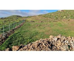 Casa independiente en precioso terreno con vistas a la montaña!