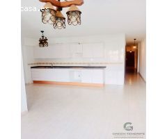 Apartamento de 3 Habitaciones en El Médano a 400 Metros de la Playa