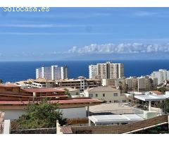 Villa de Lujo con Vistas Espectaculares al Mar en Playa Paraíso, Tenerife Sur